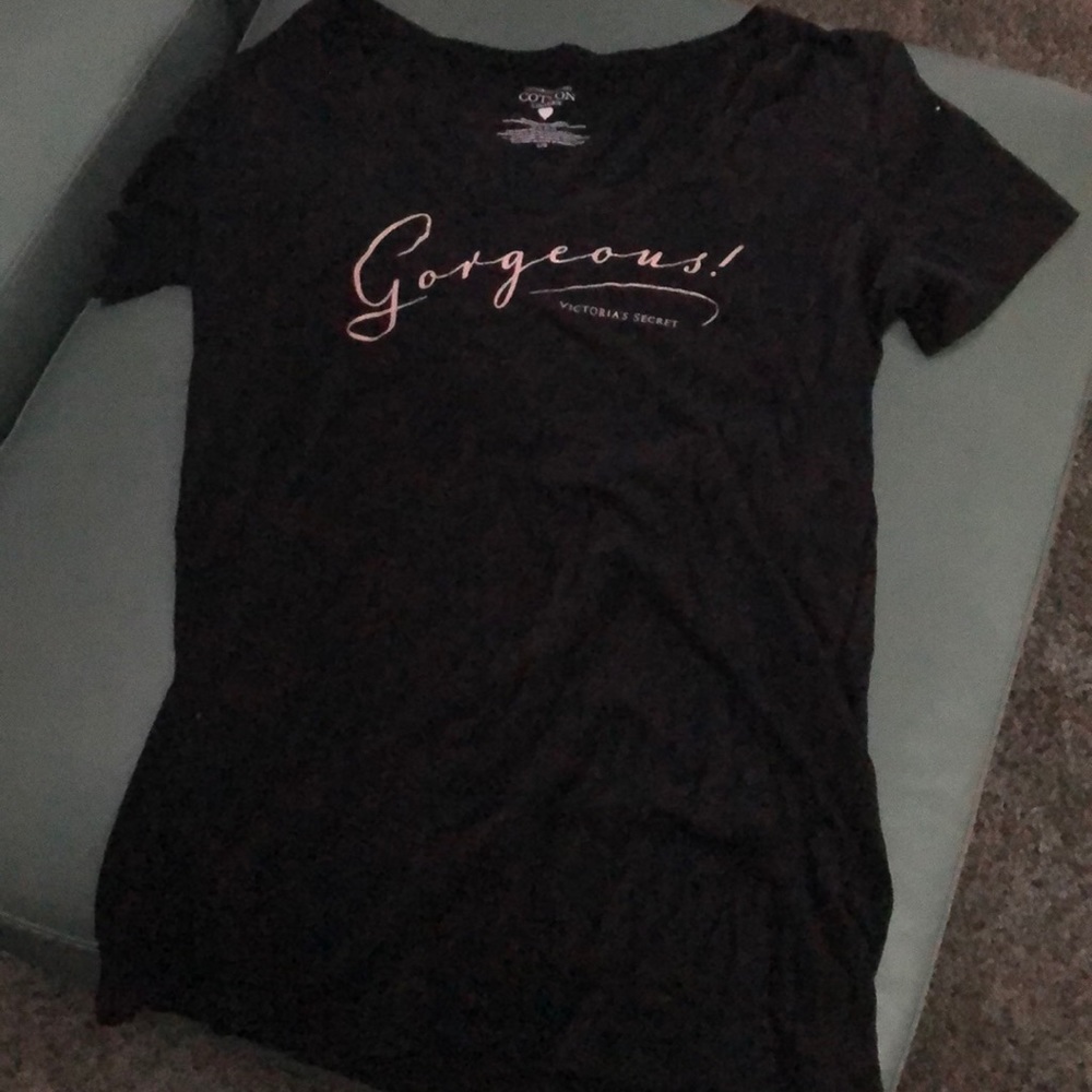 VS Tee